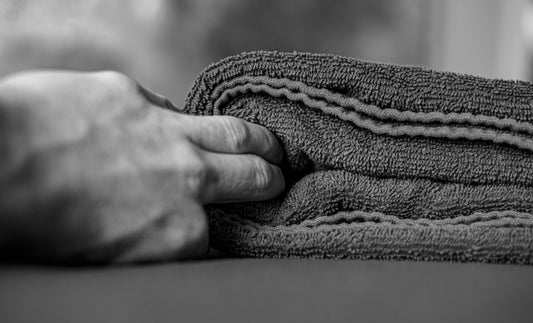 Travel Towel Color Guide: Choosing Practical Shades for Outdoor and Gym Use
