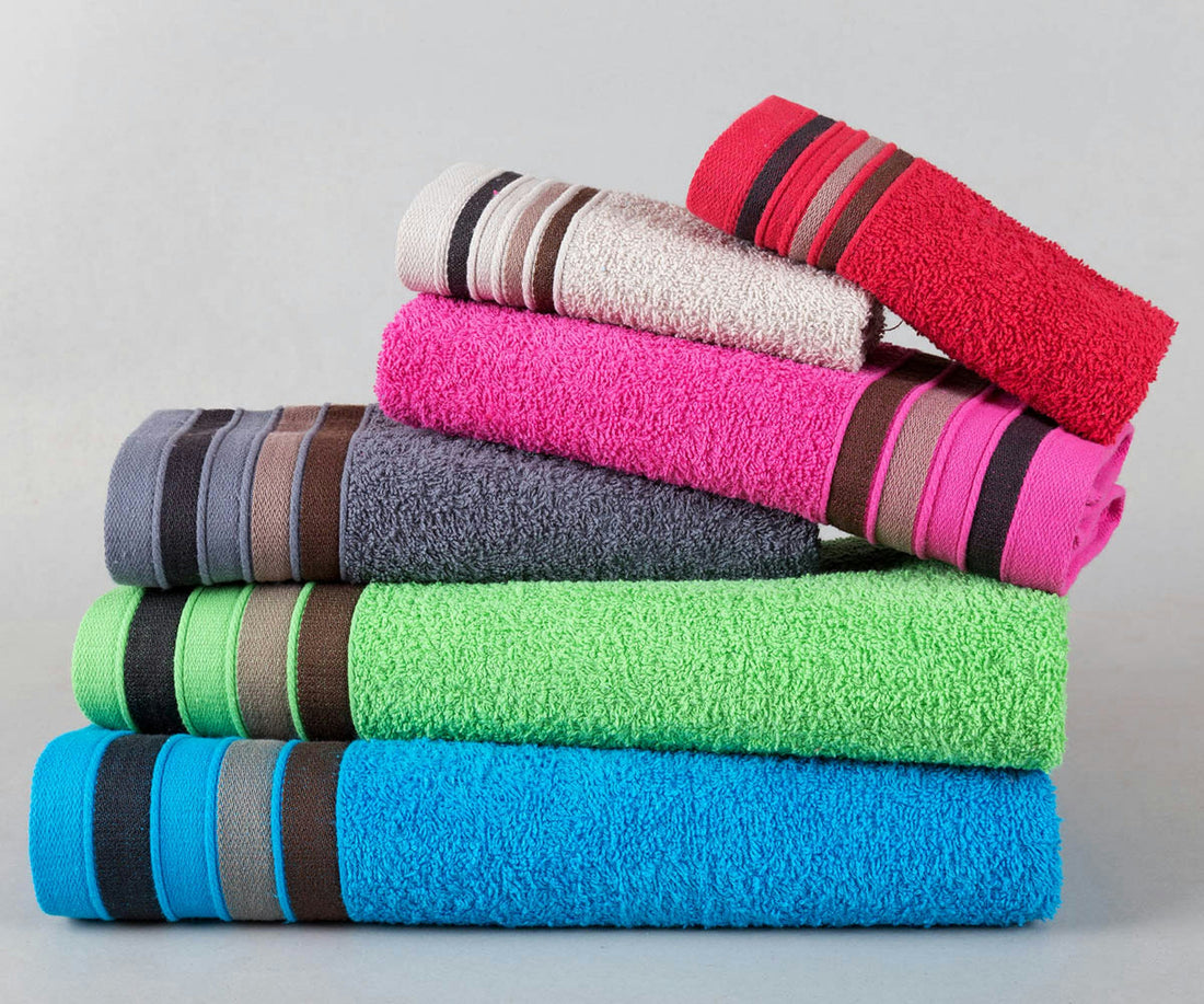 Six-Piece Bath Towel Sets: What 2 Bath Towels, 2 Hand Towels, and 2 Washcloths Offer
