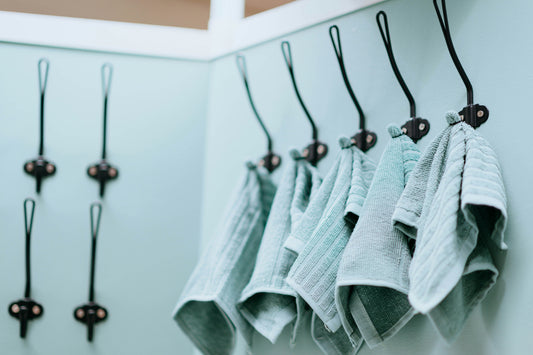 Pre-Washed Hand Towels: What to Know About Texture, Care, and First Use
