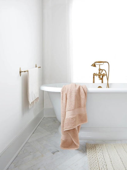 Delara Organic Cotton Luxuriously Plush Bath Sheet | GOTS & Oeko-TEX Certified | Premium Hotel Quality Towels | Feather Touch Technology| 650 GSM Long Staple|Soft, Quick Dry & Ultra-Absorbent 36"x70"