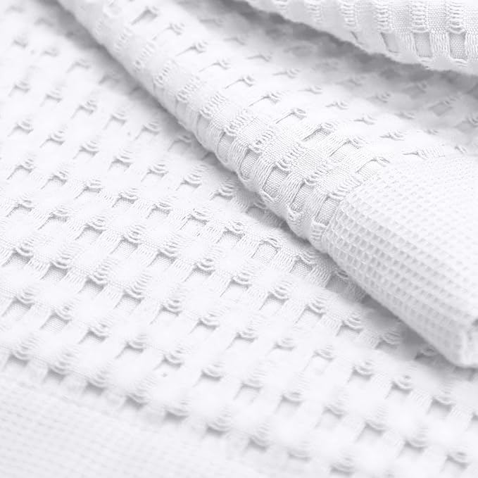 GILDEN TREE Bathroom Mat Absorbent Cotton Quick Dry for Shower, Bath & Bathtub Washable Thin, Modern Style (White)