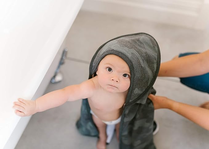 Copper Pearl Hooded Bath Towels Premium Knit/Terry Cloth Baby Towels with Hood, Pockets, and Cool Designs - Great to Gift and Make Bath Time Fun - Baby Bath Towel, Hunter