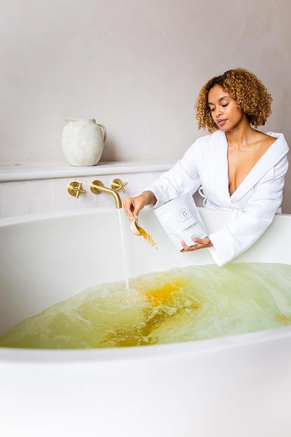Bathorium Golden Hour Mud Mineral Soak, Detox Bath Soak with French Grey Sea Salt, Ginger & Mandarin, Sinus Relief & Recovery, pH-Balanced for Women, Approximately 3 Baths, 32 oz