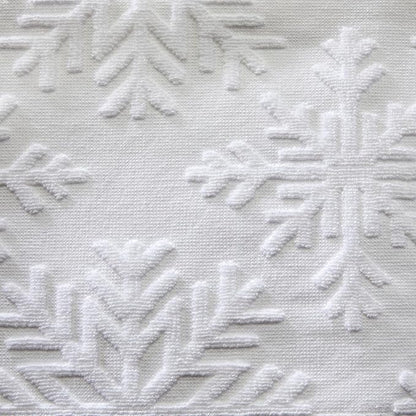 SKL Home Christmas/Winter/Gift Subtle Snowflakes Bath Towel, White